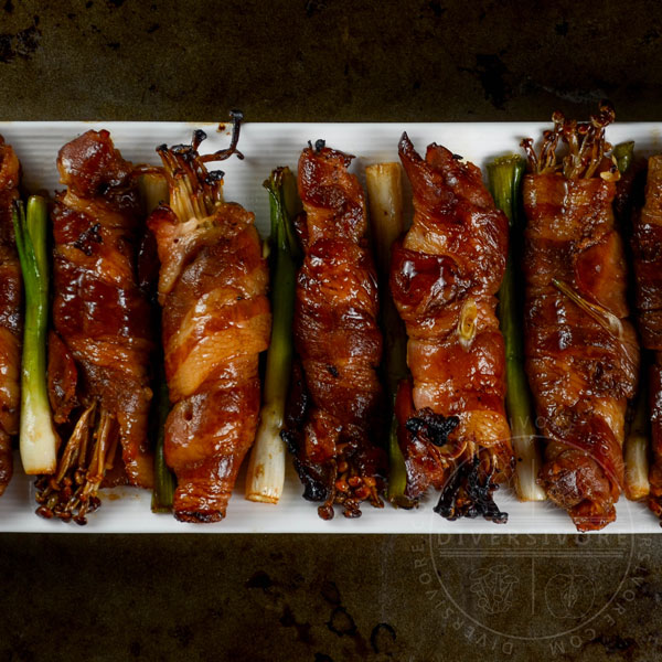 Bacon-wrapped Enoki Mushrooms with a Maple-Sake Glaze - Diversivore.com